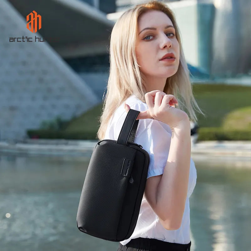 Arctic Hunter Pouch K00580 Black